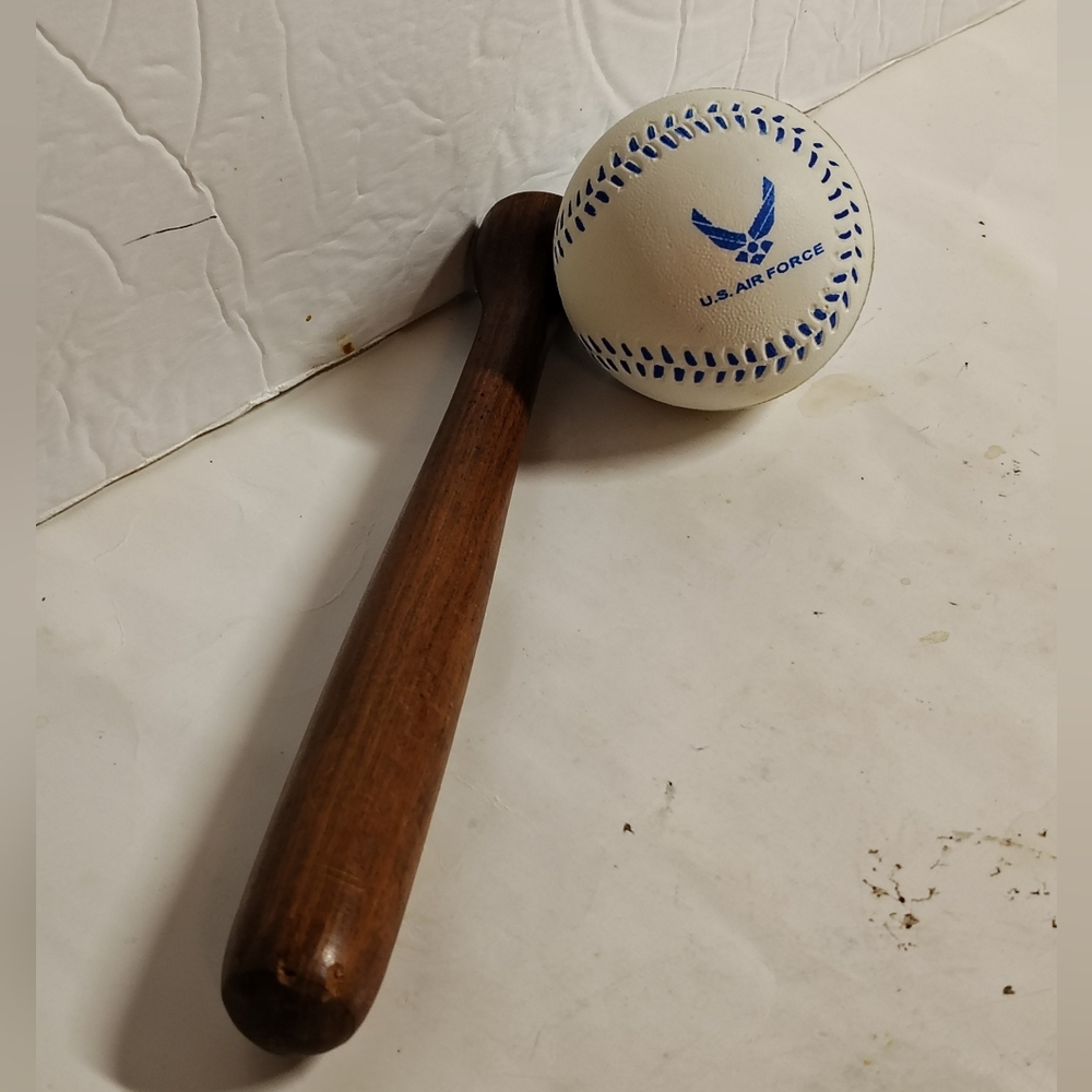 United States USAF Foam Ball Mini Wooden Bat Promotional 8"